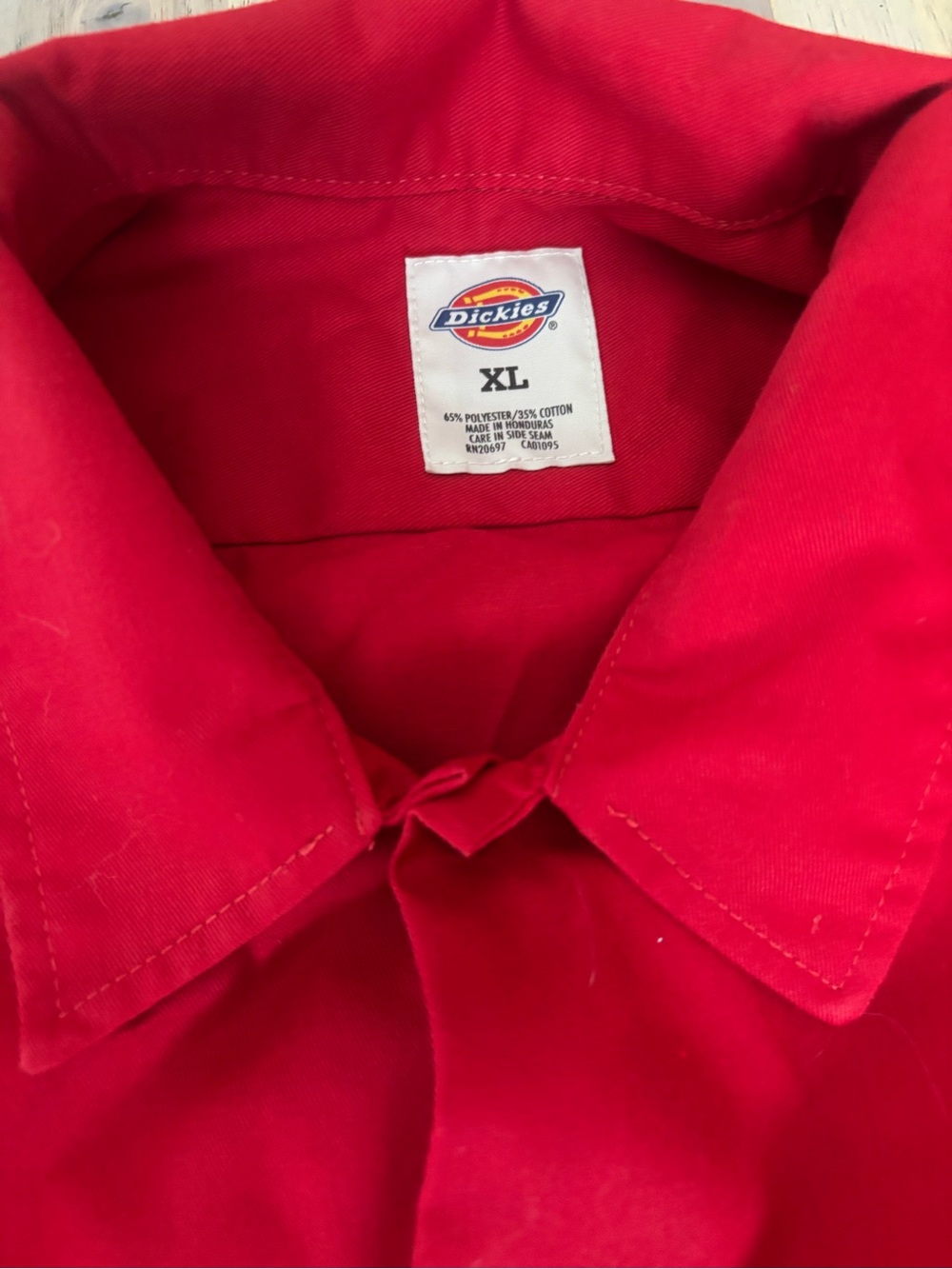 Dickies Men’s Red Casual Button-Down Work Shirt - Picture 3 of 4